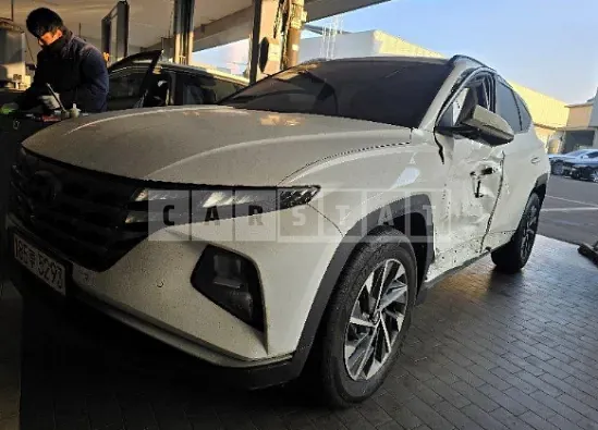 Photo 2 of 22: 2022 Hyundai Tucson — Korean insurance auction