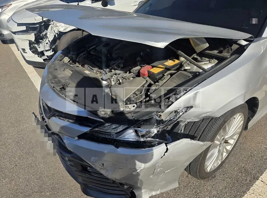 Photo 2 of 20: 2019 Toyota Camry — Korean insurance auction