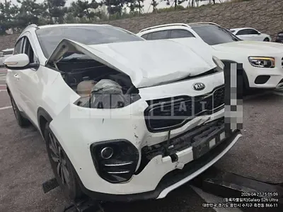 Photo 1 of 8: 2016 Kia Sportage — Korean insurance auction