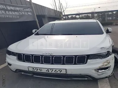 Photo 1 of 25: 2017 Jeep Grand Cherokee, VIN 1C4RJFBG2HC747319 — Korean insurance auction