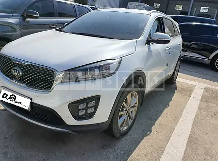 Photo 2 of 13: 2017 Kia Sorento, VIN KNAPK81BDHA323195 — Korean insurance auction