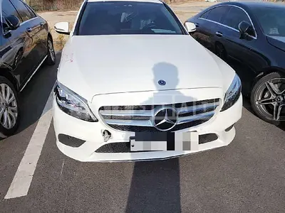 Photo 1 of 20: 2020 Mercedes-Benz C200, VIN WDDWF8AB8LR559311 — Korean insurance auction