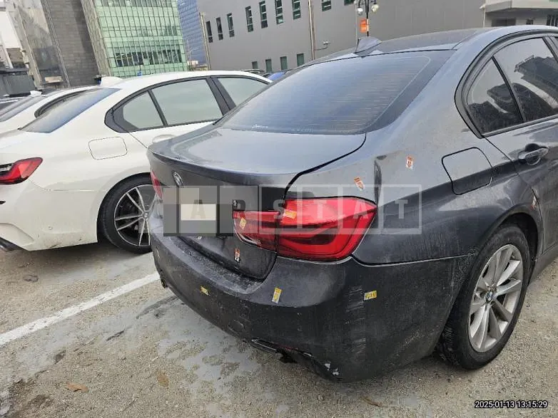 Photo 2 of 19: 2016 BMW 320d — Korean insurance auction