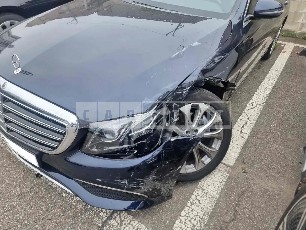 Photo 2 of 18: 2020 Mercedes-Benz E220d 4Matic, VIN W1KZF0FBXLA819455 — Korean insurance auction