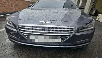 Photo 1 of 37: 2015 Genesis 3.3 — Korean insurance auction