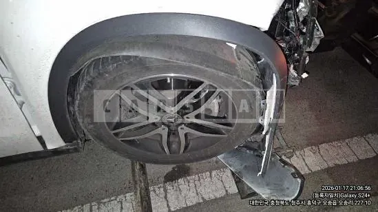 Photo 2 of 17: 2019 Mercedes-Benz GLA220, VIN WDCTG4FB2KJ639965 — Korean insurance auction