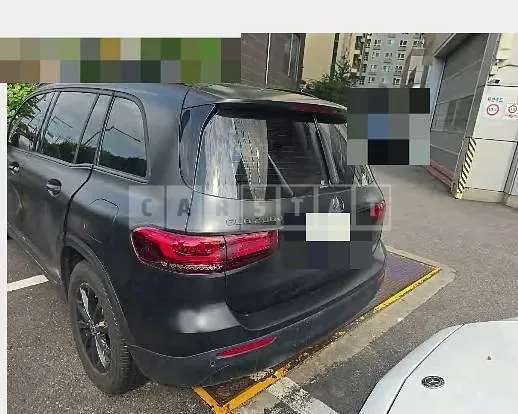 Photo 2 of 31: 2021 Mercedes-Benz GLB200 d — Korean insurance auction
