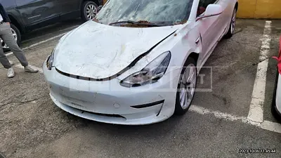 Photo 1 of 50: 2020 Tesla Model 3 Long Range, VIN 5YJ3E1EB0LF725098 — Korean insurance auction