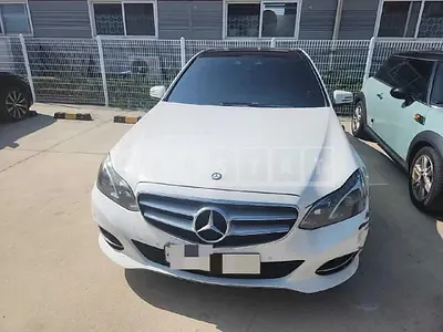 Photo 1 of 24: 2016 Mercedes-Benz E250 BlueTec 4Matic — Korean insurance auction