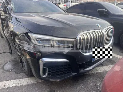 Photo 1 of 40: 2019 BMW 730Ld xDrive M Sport, VIN WBA7V4102LBM64242 — Korean insurance auction