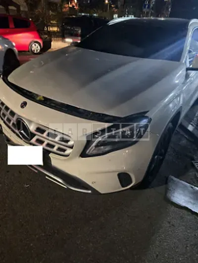 Photo 1 of 5: 2018 Mercedes-Benz GLA220 — Korean insurance auction