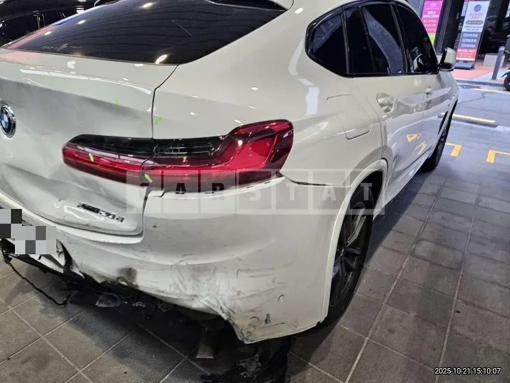 Photo 2 of 14: 2020 BMW X4 xDrive20d — Korean insurance auction
