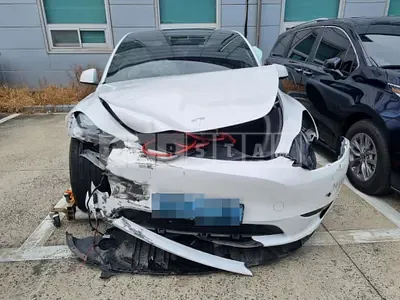 Photo 1 of 69: 2025 Tesla Model Y RWD — Korean insurance auction