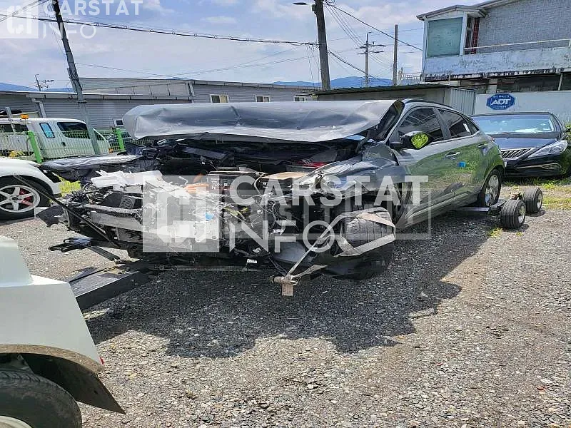 Photo 2 of 21: 2020 Hyundai Kona Electric, VIN KMHK281GFLU106329 — Korean insurance auction