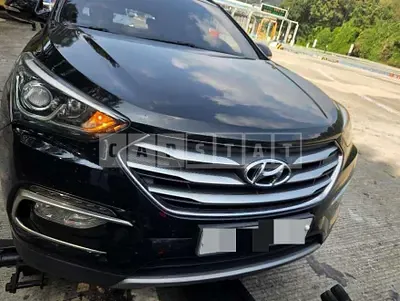 Photo 1 of 6: 2015 Hyundai Santa Fe DM, VIN KMHSW81UHGU306705 — Korean insurance auction