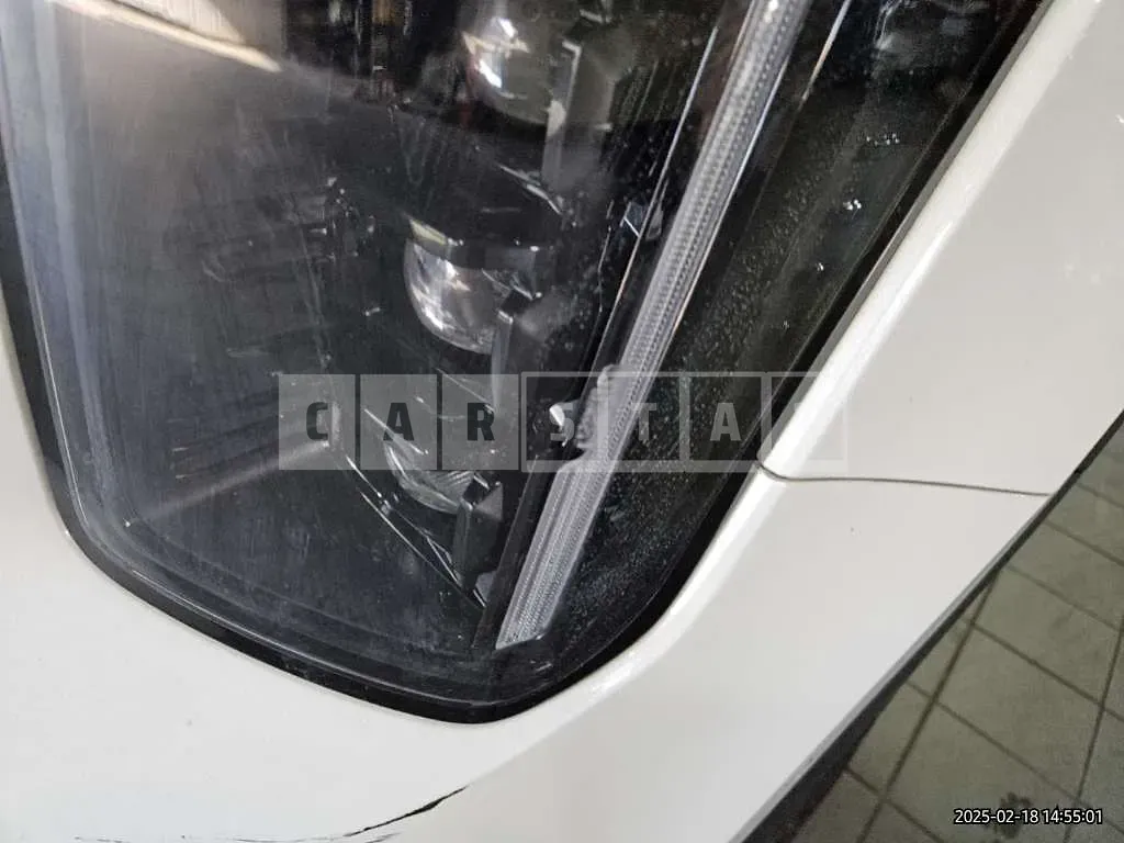 Photo 3 of 3: 2024 Kia (parts) Sorento Hybrid Headlamp — Korean insurance auction