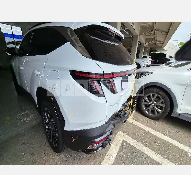 Photo 2 of 34: 2025 Hyundai Tucson Hybrid — Korean insurance auction