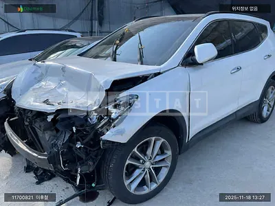 Photo 1 of 8: 2015 Hyundai Santa Fe, VIN KMHSW81UBGU558133 — Korean insurance auction