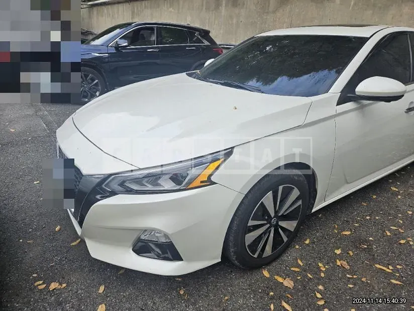 Photo 2 of 13: 2019 Nissan Altima 2.5 — Korean insurance auction