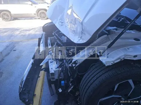 Photo 2 of 12: 2022 Hyundai IONIQ 5, VIN KMHKR81AFNU018134 — Korean insurance auction