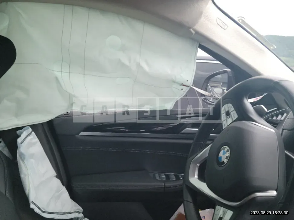 Photo 2 of 10: 2021 BMW X4 xDrive20d, VIN WBAVJ9107M9F64879 — Korean insurance auction