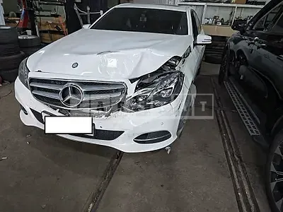 Photo 1 of 11: 2016 Mercedes-Benz E220 BlueTec — Korean insurance auction