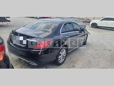 Photo 1 of 10: 2019 Mercedes-Benz C220 d — Korean insurance auction