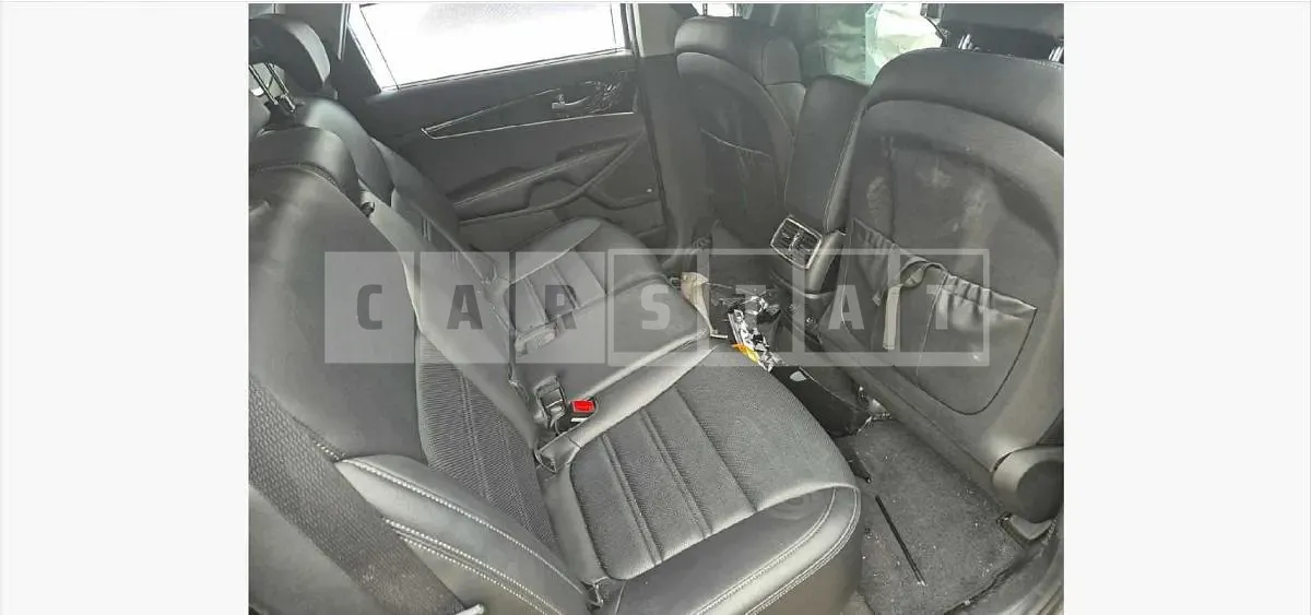Photo 2 of 9: 2020 Kia Sorento — Korean insurance auction