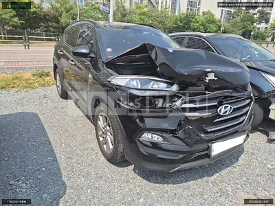 Photo 1 of 10: 2015 Hyundai Tucson, VIN KMHJ2815GGU008178 — Korean insurance auction