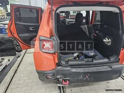 Photo 1 of 16: 2018 Jeep Zip Renegade — Korean insurance auction