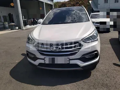 Photo 1 of 14: 2017 Hyundai Santa Fe, VIN KMHSW81UBHU732098 — Korean insurance auction