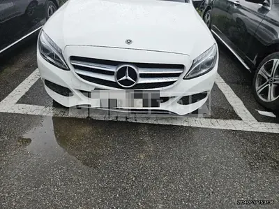 Photo 1 of 20: 2017 Mercedes-Benz C200 — Korean insurance auction