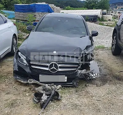 Photo 1 of 8: 2017 Mercedes-Benz C 220d, VIN WDDWF0EB5HR245490 — Korean insurance auction