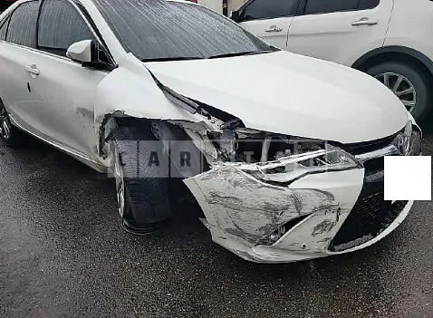 Photo 2 of 17: 2017 Toyota Camry, VIN 4T1BF1FK2HU755642 — Korean insurance auction