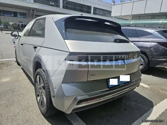Photo 2 of 9: 2025 Hyundai IONIQ 5 — Korean insurance auction