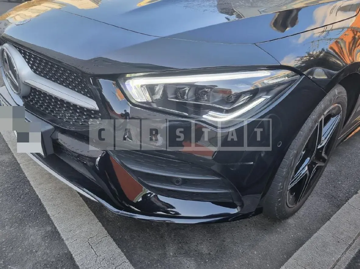 Photo 2 of 8: 2021 Mercedes-Benz (parts) CLA250 Headlamp, VIN W1K5J4HBXMN228683 — Korean insurance auction