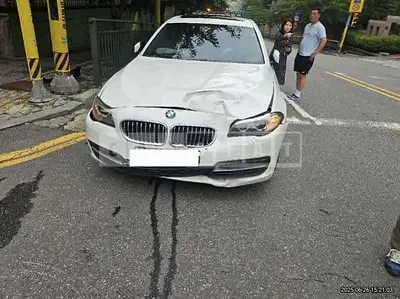 Photo 1 of 10: 2015 BMW 520d xDrive — Korean insurance auction