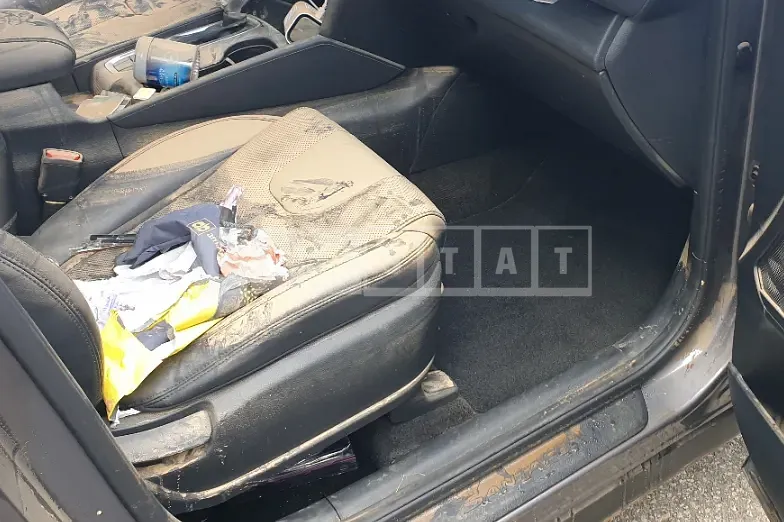 Photo 2 of 10: 2019 Hyundai Santa Fe, VIN KMHS281BDKU006873 — Korean insurance auction