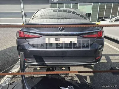 Photo 1 of 14: 2024 Lexus ES300h — Korean insurance auction