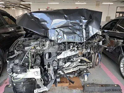 Photo 1 of 21: 2022 BMW 520i — Korean insurance auction