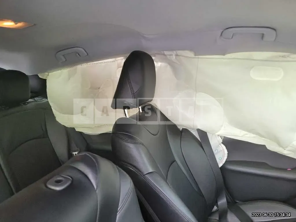 Photo 2 of 50: 2018 Toyota Prius, VIN JTDKBRFU9J3081565 — Korean insurance auction