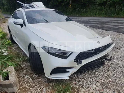 Photo 1 of 36: 2020 Mercedes-Benz CLS300 d, VIN W1K2J1JB1LA055993 — Korean insurance auction