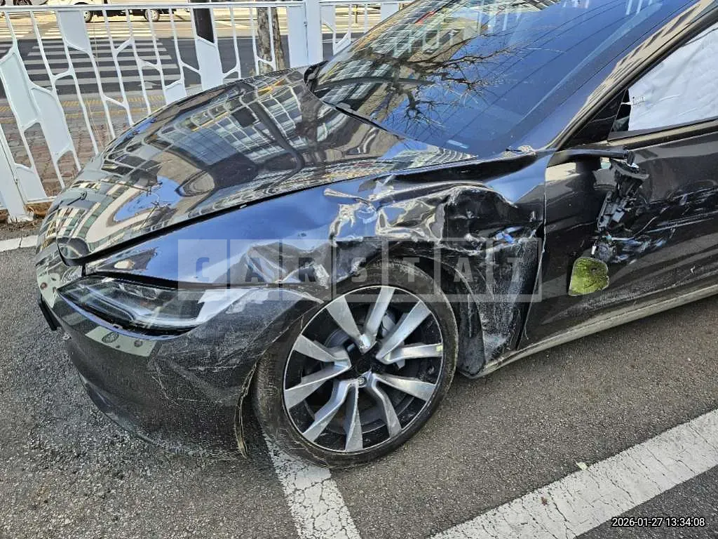 Photo 2 of 12: 2025 Tesla Model 3 Long Range — Korean insurance auction