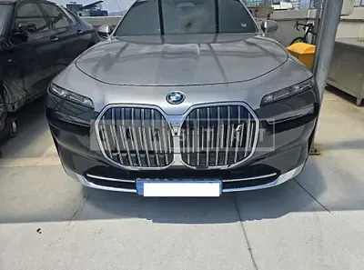 Photo 1 of 19: 2023 BMW i7 — Korean insurance auction