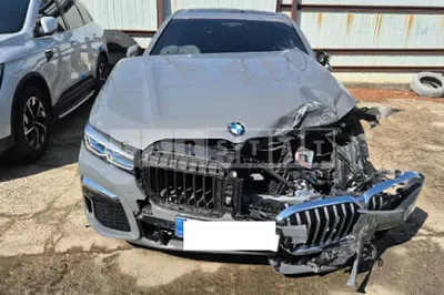 Photo 1 of 18: 2021 BMW 730d xDrive — Korean insurance auction
