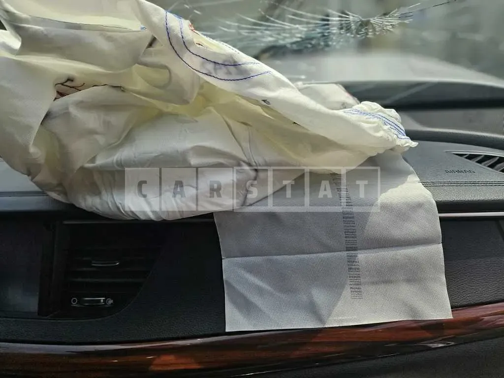 Photo 2 of 23: 2016 Kia K7 3.0 (LPI) — Korean insurance auction