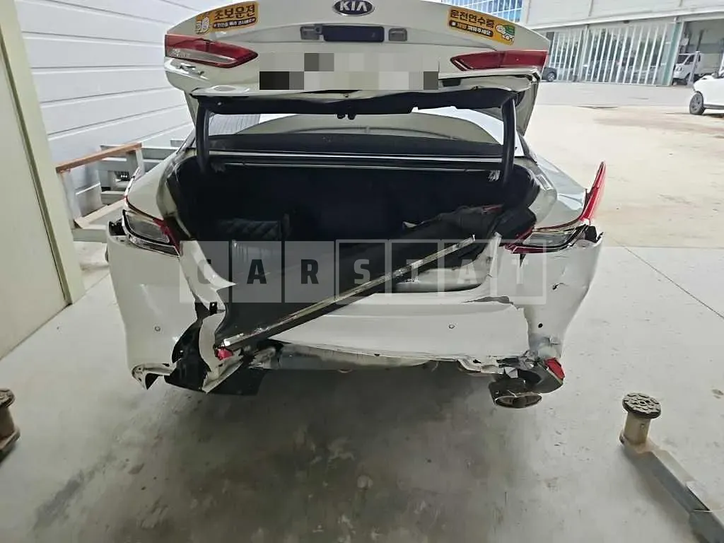 Photo 2 of 25: 2015 Kia K5 LPG — Korean insurance auction