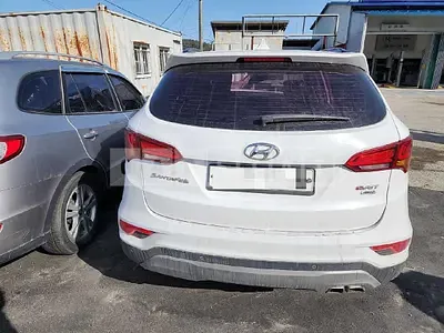 Photo 1 of 15: 2015 Hyundai Santa Fe 2.0 (4WD), VIN KMHSW81UDGU557702 — Korean insurance auction