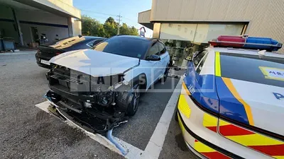 Photo 1 of 22: 2018 Hyundai Kona, VIN KMHK7815GKU281393 — Korean insurance auction