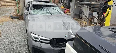 Photo 1 of 13: 2021 BMW 520i — Korean insurance auction